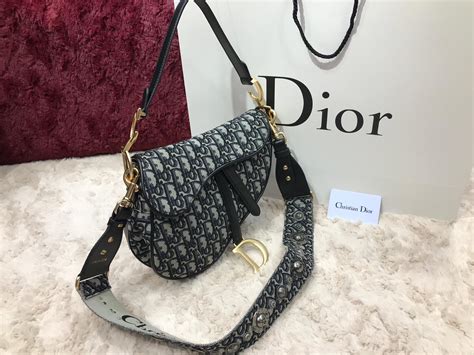 dior türkiye erkek siyah çanta saddle|Dior saddle bag.